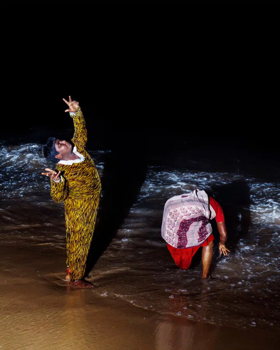 Sohrab Hura. The Coast, 2013-2019. Courtesy of experimenter. 