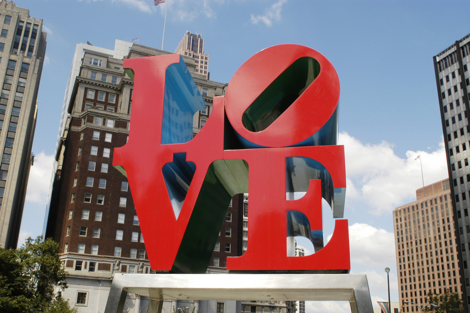 An iconic landmark, the LOVE sculpture is one of the most photographed places in Philadelphia. Courtesy of the Philadelphia Convention and Visitors Bureau