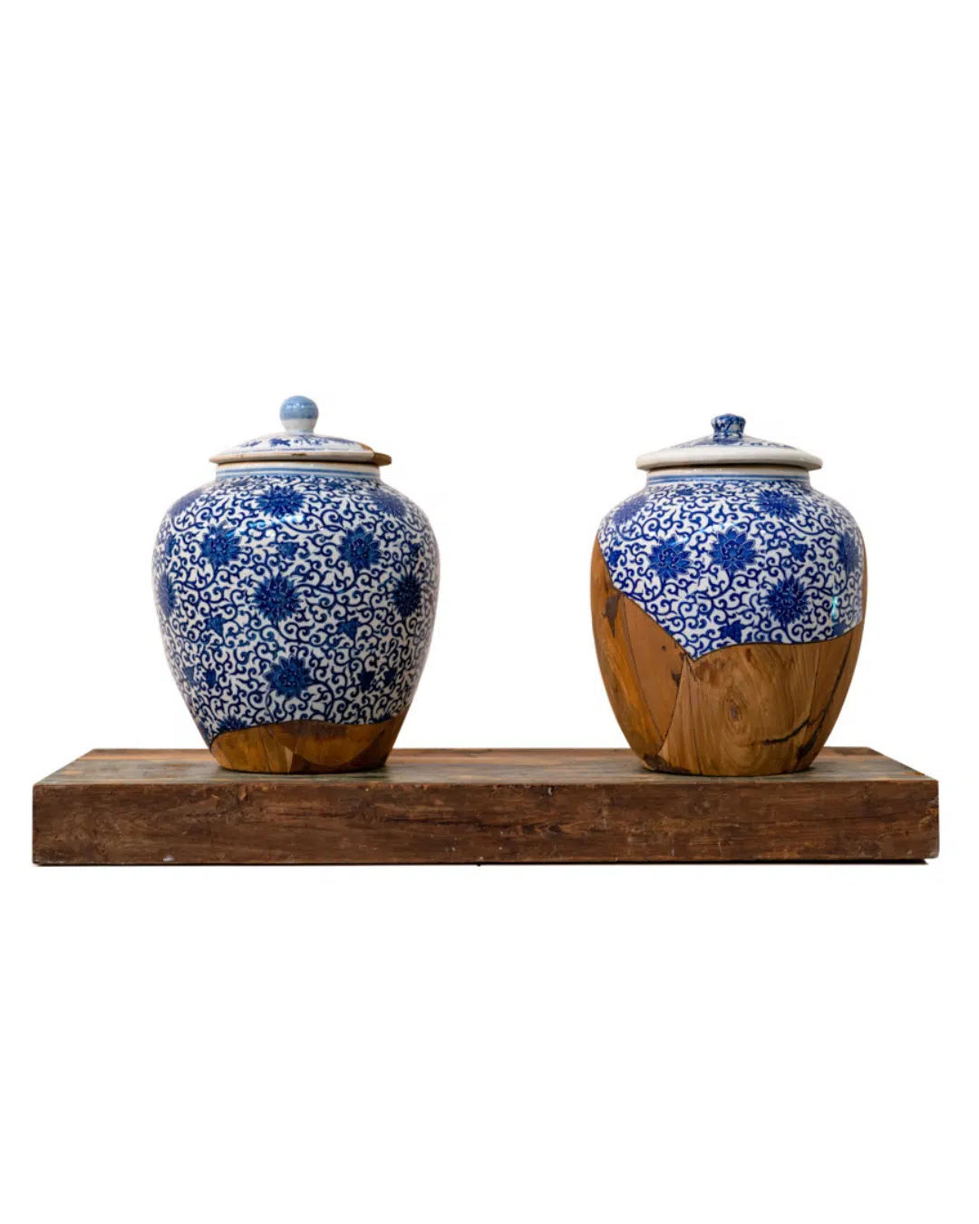Sudarshan Shetty. Untitled, 2017. Recycled teakwood and found-ceramics. Courtesy of Rak Art Foundation